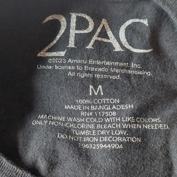 Womens Black Tupac Tee Shirt Sz Medium - Picture 3 of 5